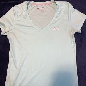 UA Women’s Mint V-neck